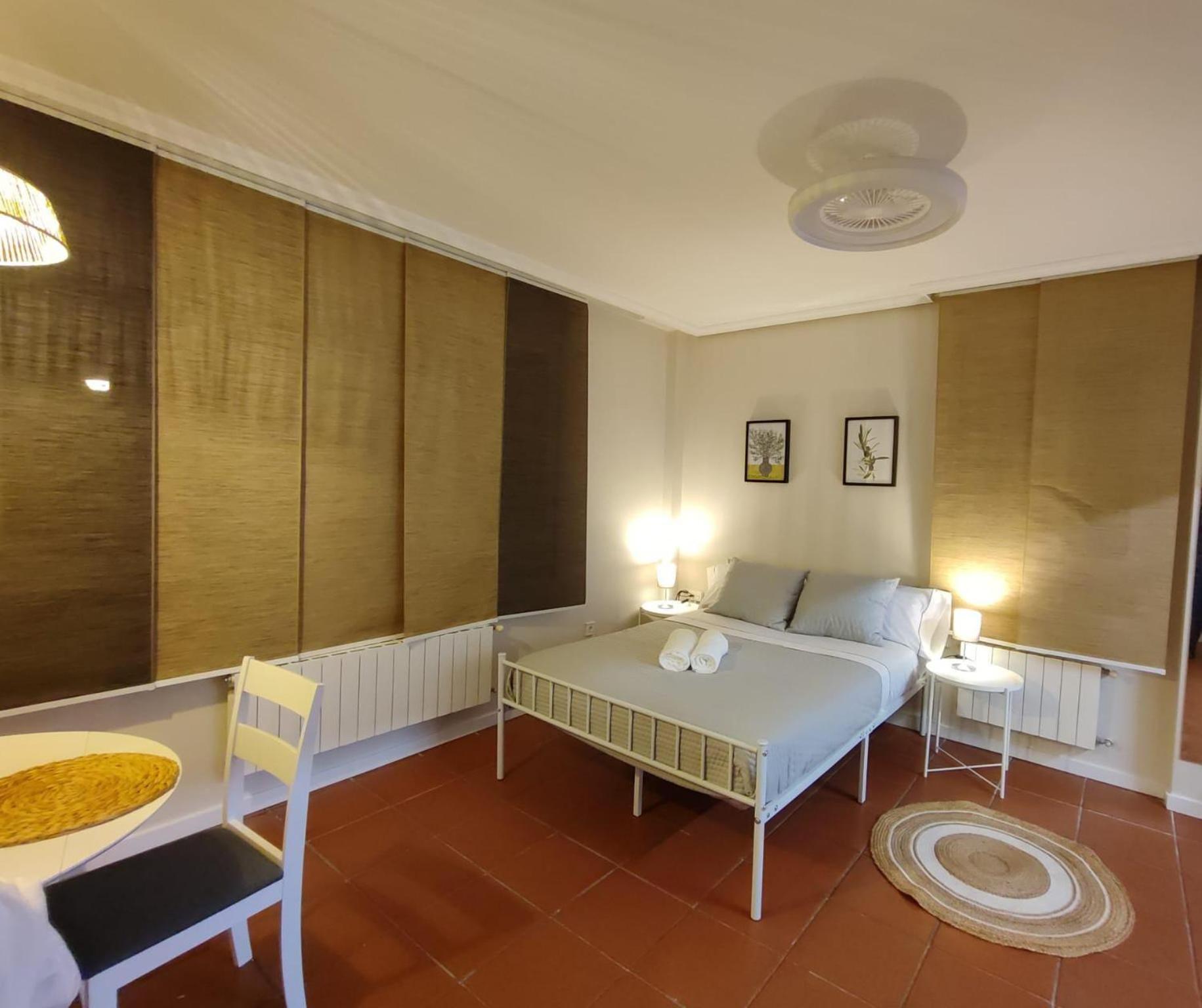Apartamento Pequeno En โอริญอน ภายนอก รูปภาพ
